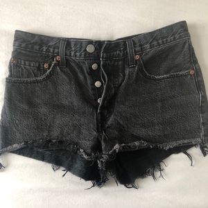 Levi’s 501 cut off shorts